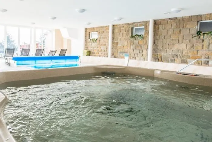 Wellness Jana Hotel Lopeník
